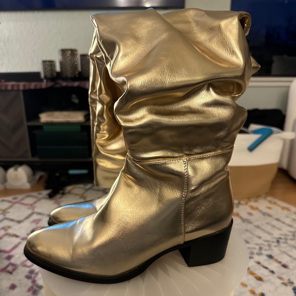 Shoe'N Tale Over The Knee Thigh High Gold Boots - Picture 7 of 8